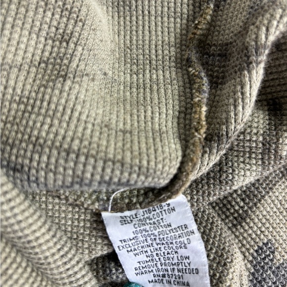 JOHNNY WAS Zosia V-Neck Thermal - Picture 8 of 9